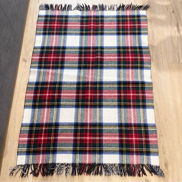Plaid Fringe Small Throw Blanket Wool Vintage with Fringes - Picture 1 of 4
